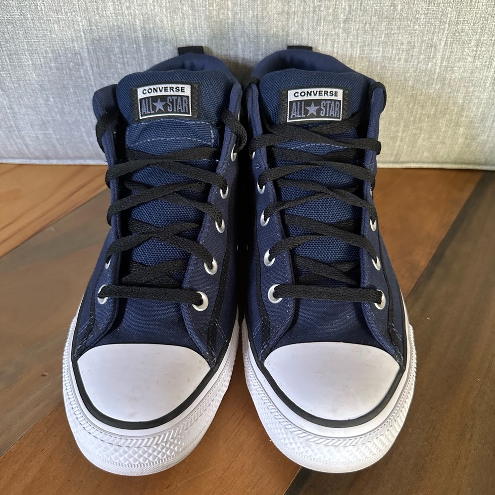 Converse Chuck Taylor All Star Street Mid Canvas Like New Size 10.5M 12.5 W